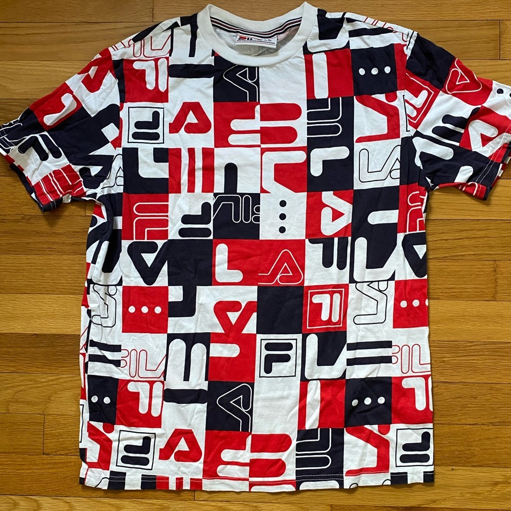 Men’s FILA shirt